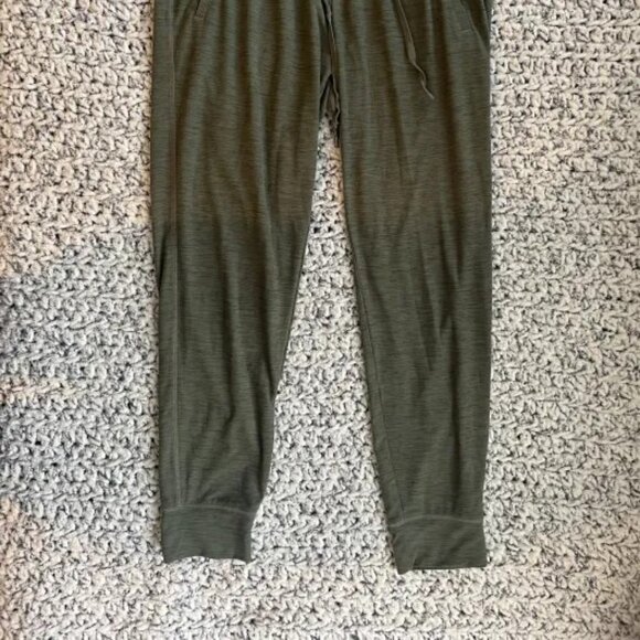 Medium Dark Green Sweatpants with Pockets - Picture 2 of 4